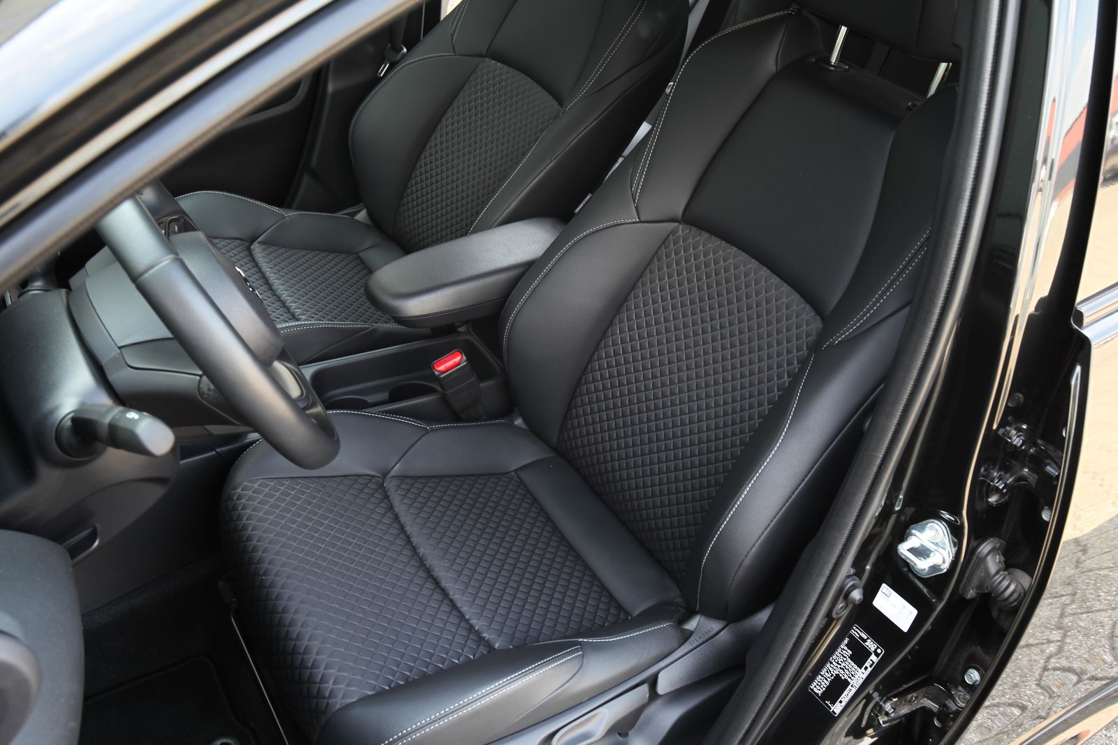 Mazda 2 Hybrid - Bild 16