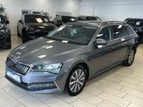 Skoda Superb Ambition iV*LED*Navi*AHK*ACC*CarPlay*SHZ* - Skoda Superb in Bonn