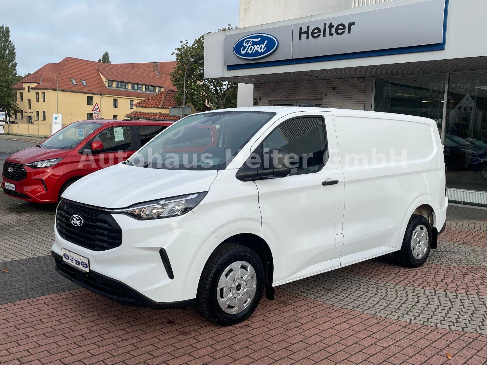 Ford Transit Custom 320 L1H1 Trend / BLIS+ACC+Navi