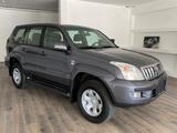 Toyota Land Cruiser 3.0 4x4 D-4D AHK+KLIMA+TEMPOMAT - Toyota Land Cruiser in Kassel