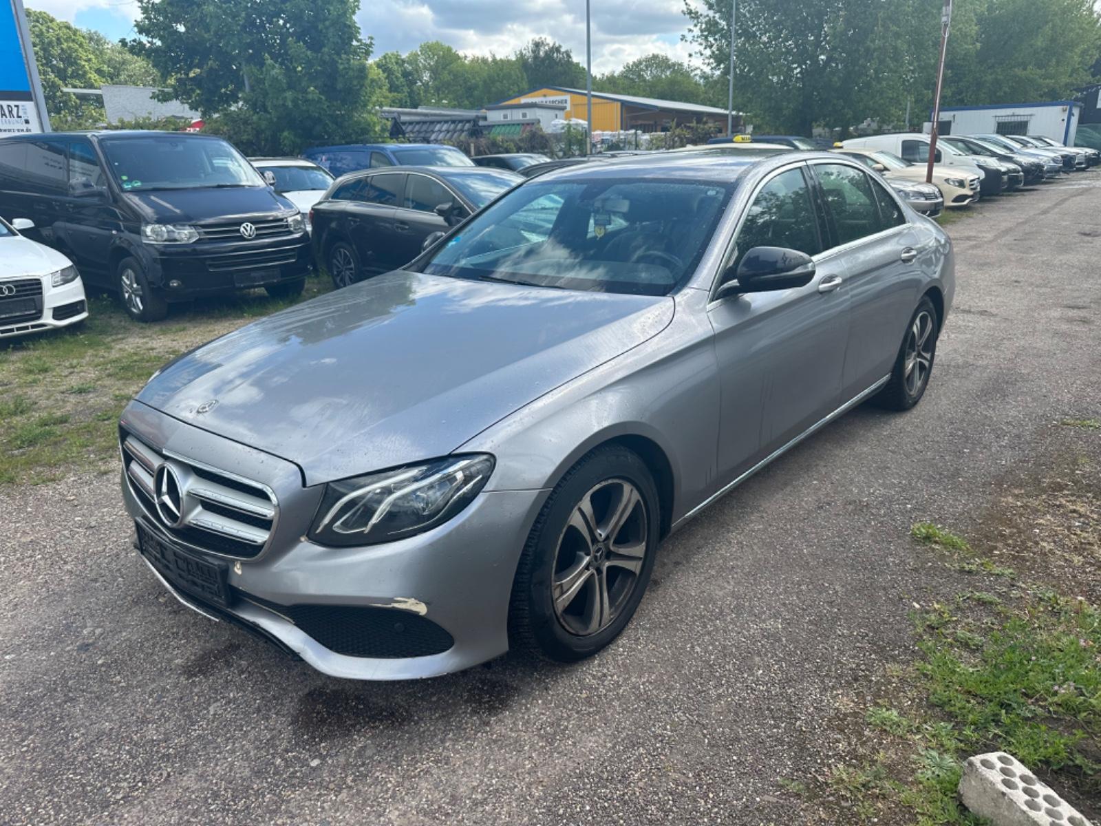 Mercedes-Benz E 200d Limousine.AVANTGARDE,LED,Kamera,Euro/6