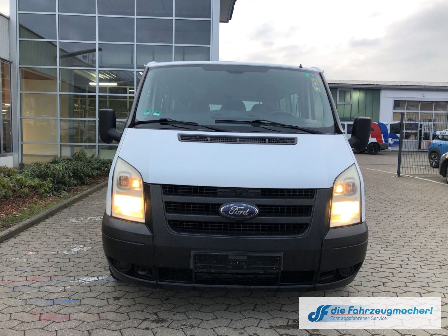 Fahrzeugabbildung Ford Transit Kombi FT 280 K 2.2 TDCI *EXPORT