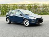 Ford Focus 2.0 TDCi Style Klima-Servo-ZV-1.Hand-AHK - Ford Focus aus 2009: Se