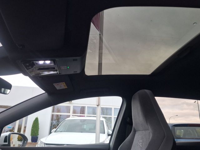 Golf VIII (8) R-Line 2.0 TDI Matrix-LED Navi