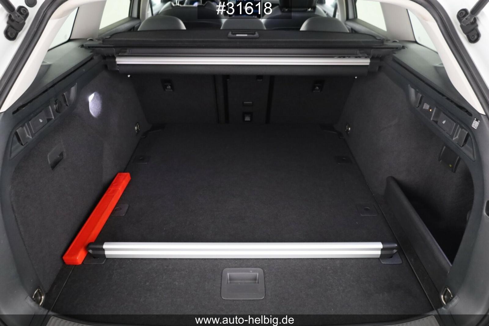 Volkswagen Passat Variant 1.5 eTSI Business #AHK#Cam#DCC#