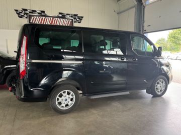 Ford Tourneo Custom - 10