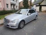 Mercedes-Benz E220CDI - Mercedes-Benz E 220 aus 2009: Cdi