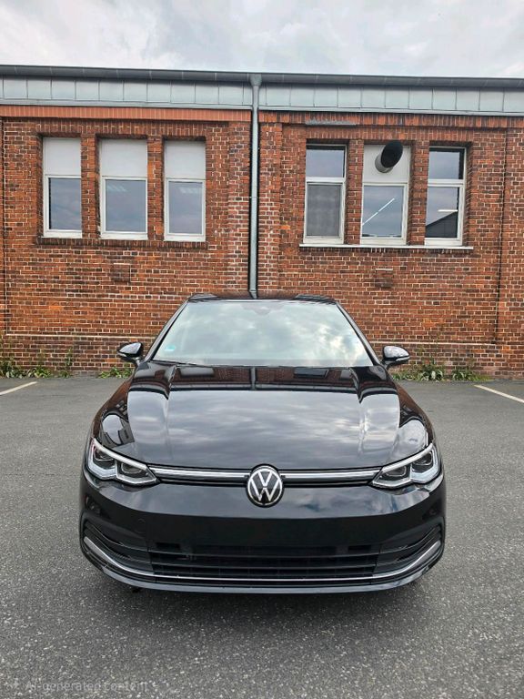 Image of Volkswagen Golf