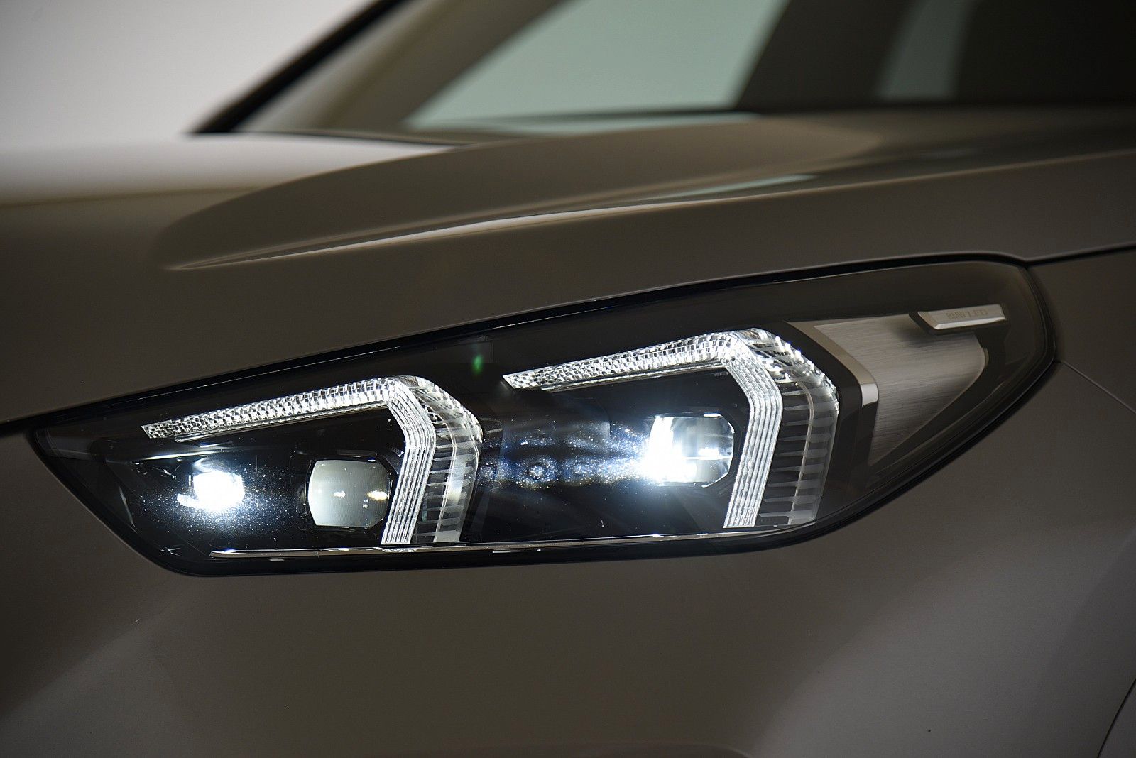 BMW X1 xDrive20d M Sport DriveAss LED AHK Alarm DAB foto 22