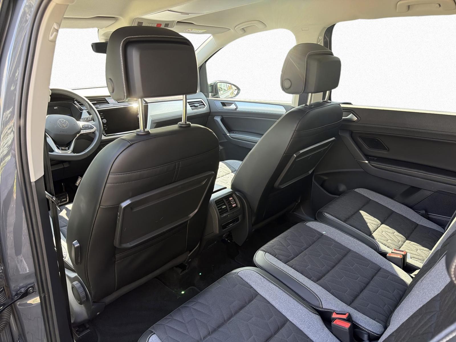 Volkswagen Touran Comfortline 1.5 TSI 7-DSG 7-SITZER KAMERA, миниатюра 9