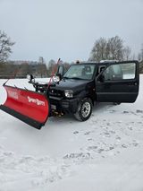 Suzuki Verkaufe Suzuki Jimny mit Schneepflug von ... - Suzuki: Schneepflug