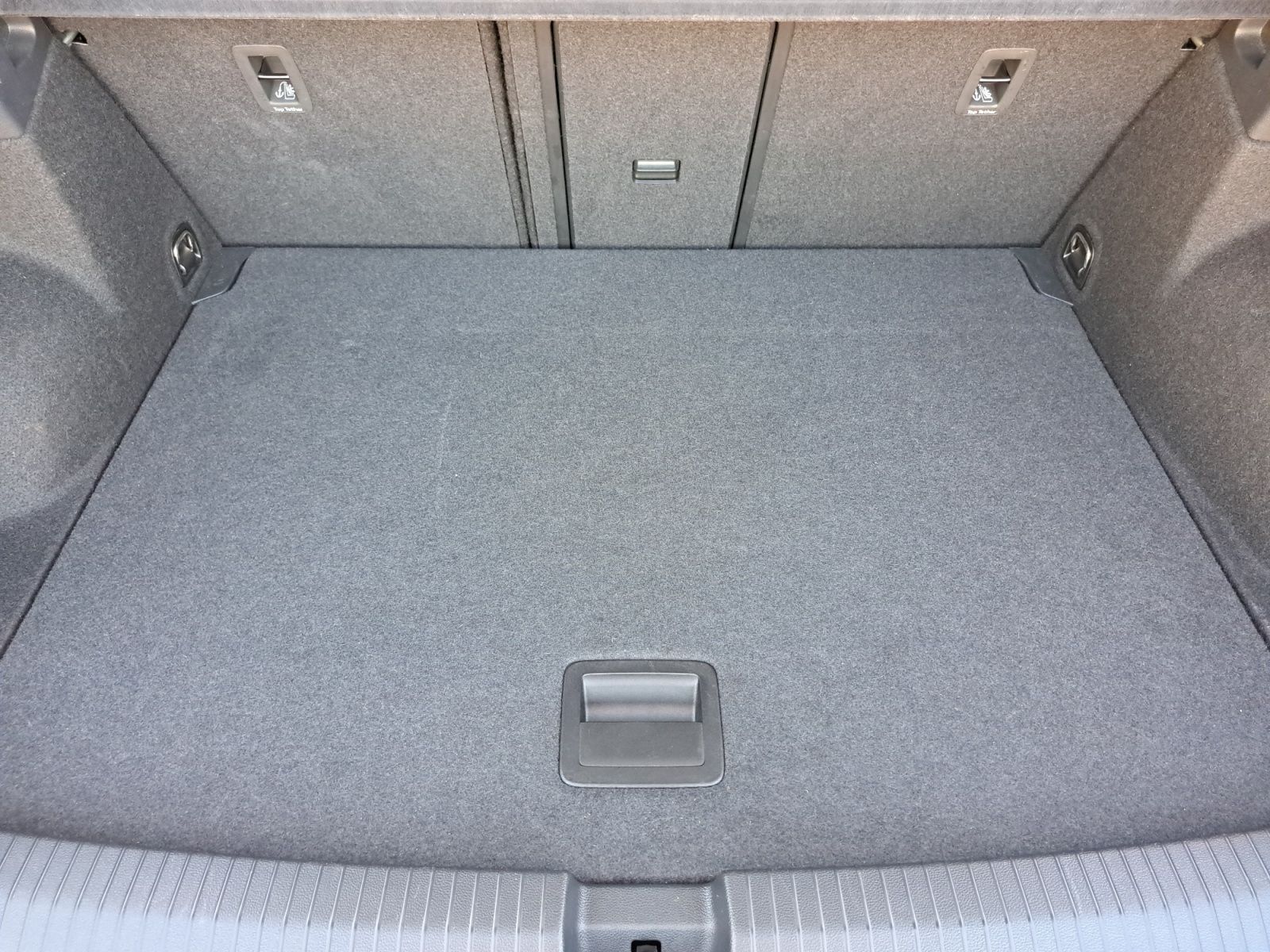 Volkswagen T-Roc - Bild 12