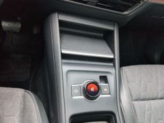 VW Tiguan 1.5 eTSI Life Pano LenkradHeiz. ACC HuD