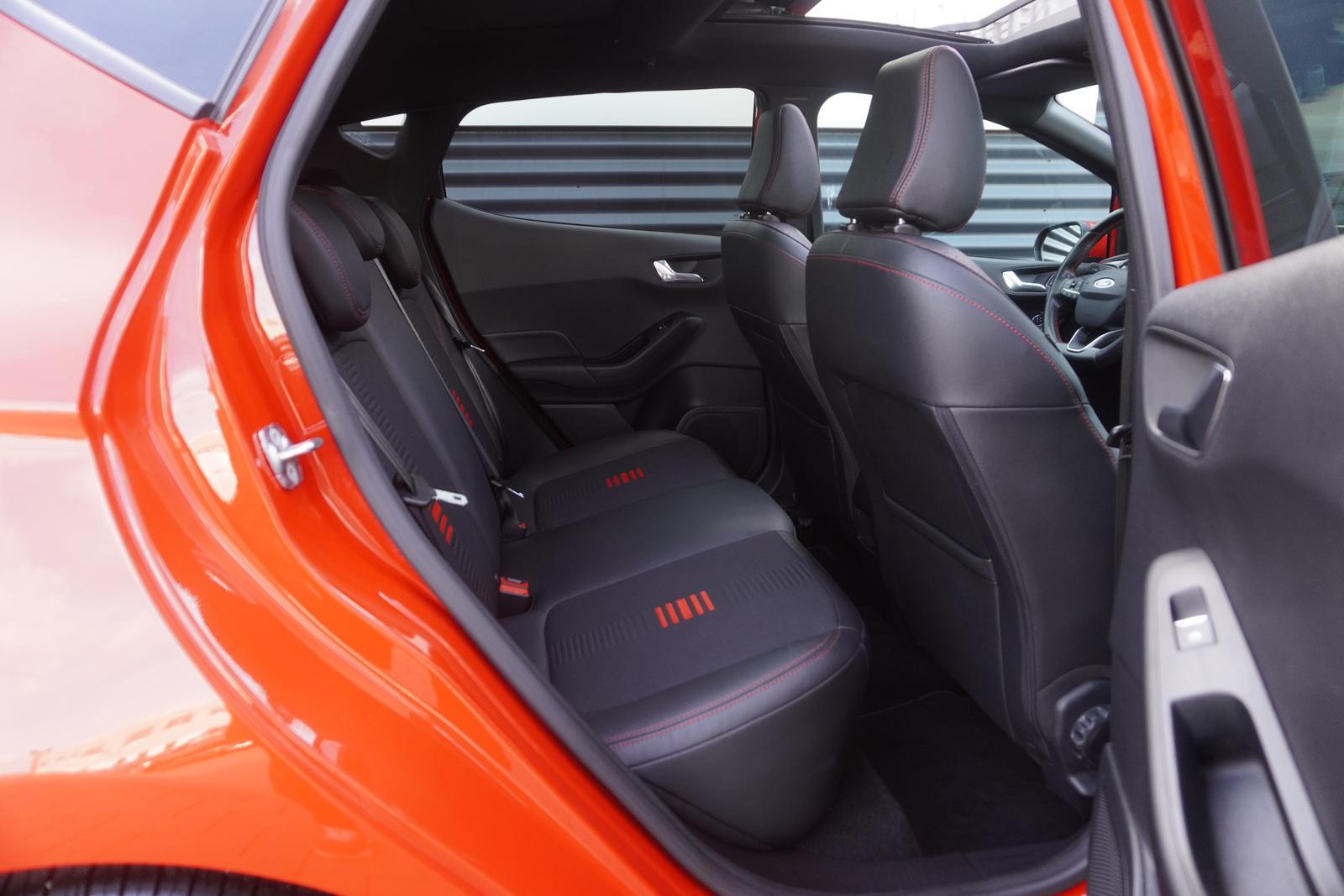 Ford FIESTA ECOBOOST|ST-LINE|PANORAMA|KAMERA|ACC|B&O
