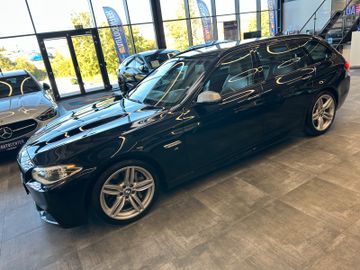MYAUTOCENTER – Gebraucht- und Jahreswagen mit Werkstattservice in Pfaffenhofen BMW M550 *MEMORY*HeadUP*ACC*4-ZONEN*AHK*LEDER(BRAUN)