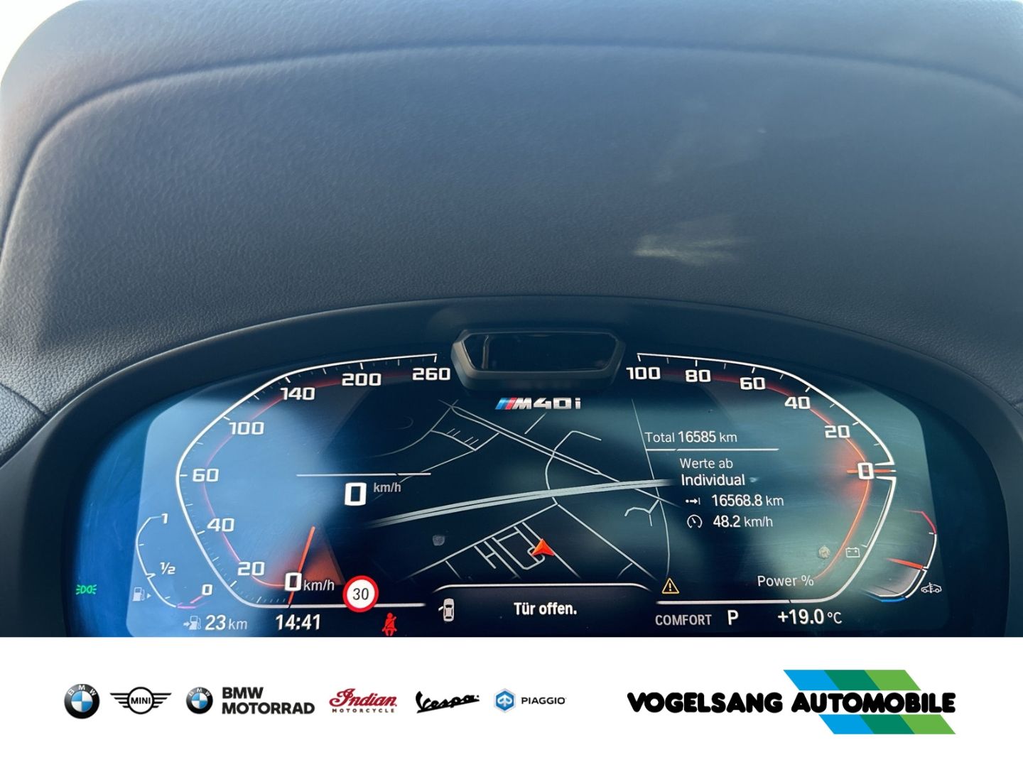 Fahrzeugabbildung BMW X4 M40i,Panodach,HeadUp,Standheizung,AHK,H&KSoun