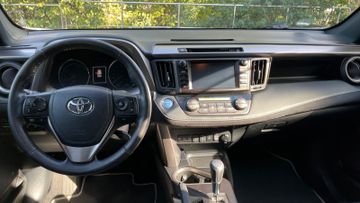 Toyota RAV 4 - 10