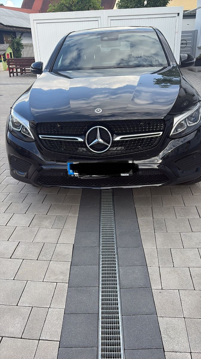 MERCEDES-BENZ GLC 250 4MATIC Coupé Autom. -