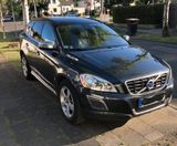 Volvo XC60 2.4D AWD R Design optisch & technisch neu - Volvo XC60 aus 2010
