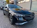 Mercedes-Benz E 300 E -Klasse Lim. E 300 de/Designo - Hybrid (Diesel/Elektro): Luftfederung, Limousine