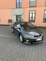 Honda Civic 1.8 Type S - Honda Civic mit Benzin-Antrieb: Sportwagen