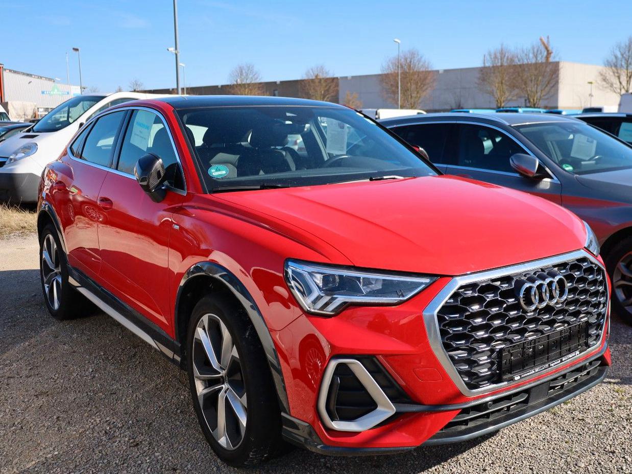 Audi Q3 Sportback 35 TDI S line