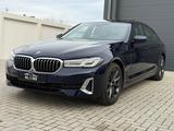 BMW 540 i Luxury Line*HEAD-UP*KAMERA*AMBIENTE*LASER - blaue BMW 540