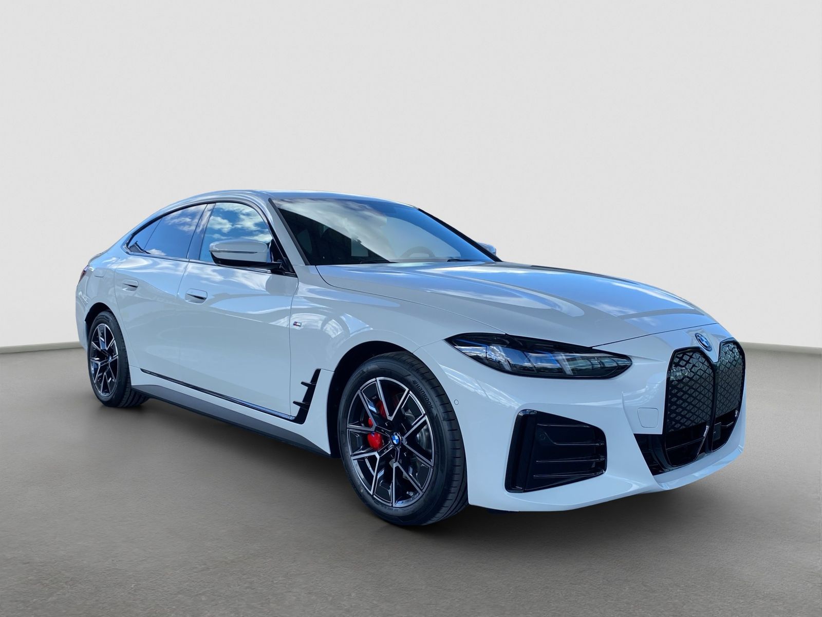 BMW i4 xDrive40 Gran Coupé Aktion i4! UPE 81210 Euro imagem 3