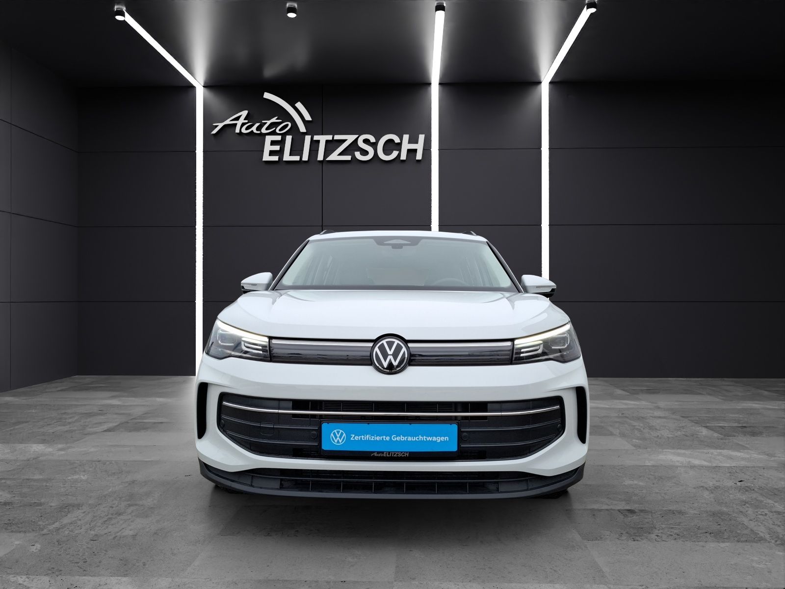 Fahrzeugabbildung Volkswagen Tiguan eTSI Life DSG LED Navi ACC RFK AHK SH