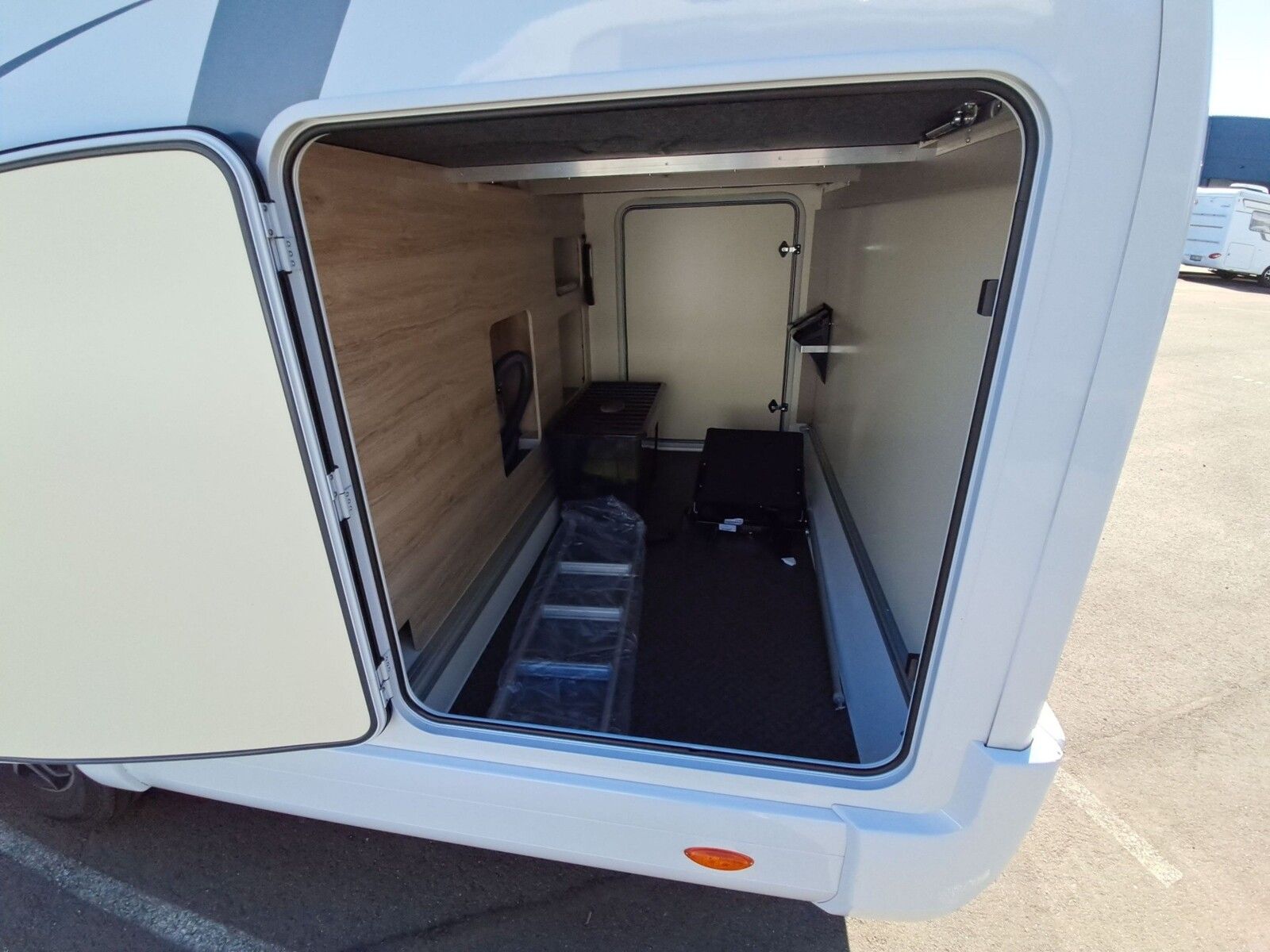 Fahrzeugabbildung Eura Mobil Profila RS PRS 720 EB RückfahrCAM, 180 PS Autom.