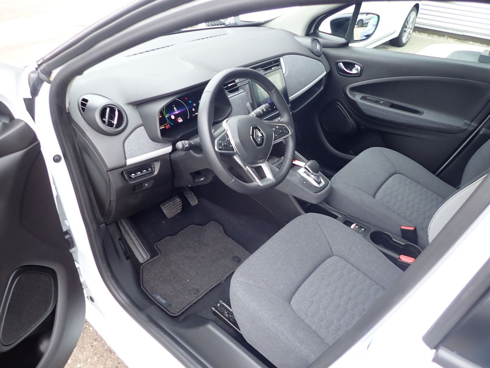 Fahrzeugabbildung Renault ZOE Evolution EV50 R110