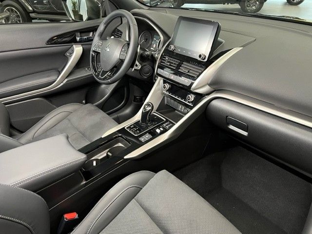 Fahrzeugabbildung Mitsubishi Eclipse Cross Plus Select Paket