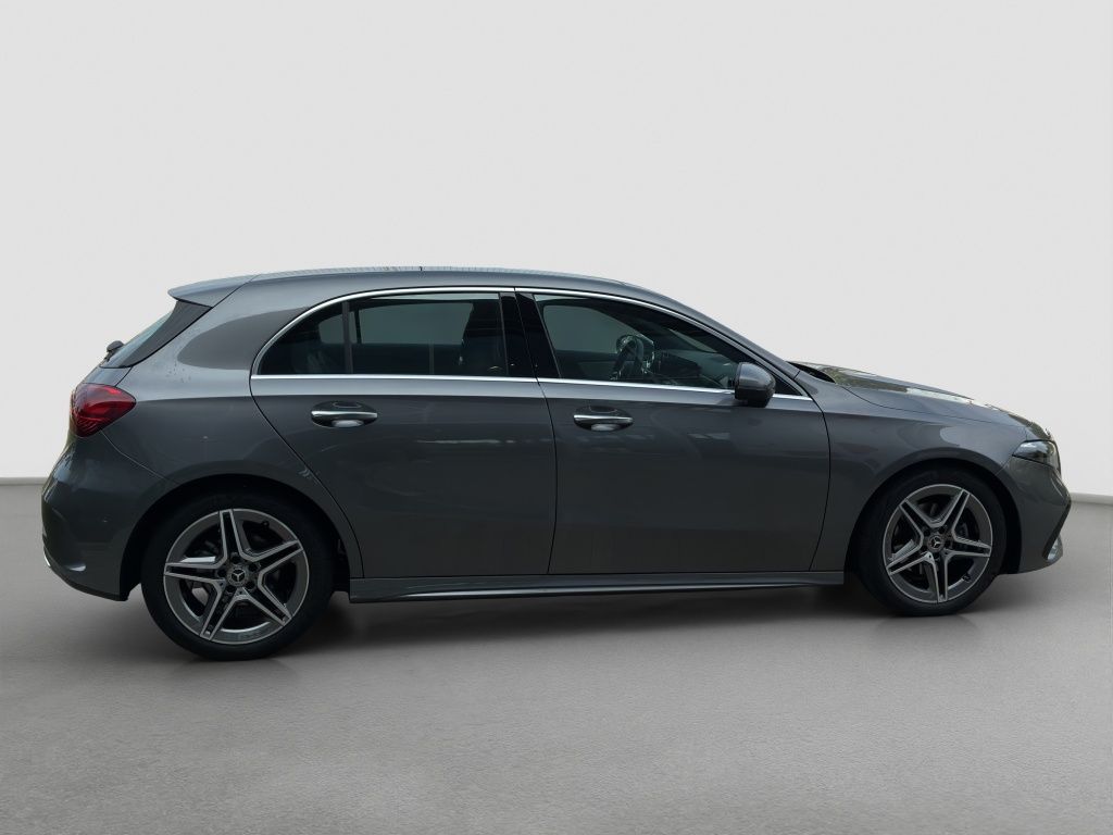 Fahrzeugabbildung Mercedes-Benz A 180 Kompaktlimousine AMG*PANO-SD*LED*DAB*K-GO*