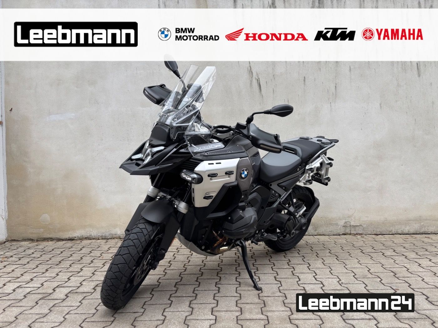 Fahrzeugabbildung BMW R 1300 GS Adventure 3 Pakete Enduroschmiederäder