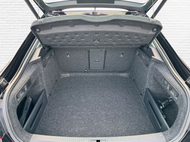 Fahrzeugabbildung SKODA Superb 2.0 TDI Ambition KLIMA LED NAVI ALU