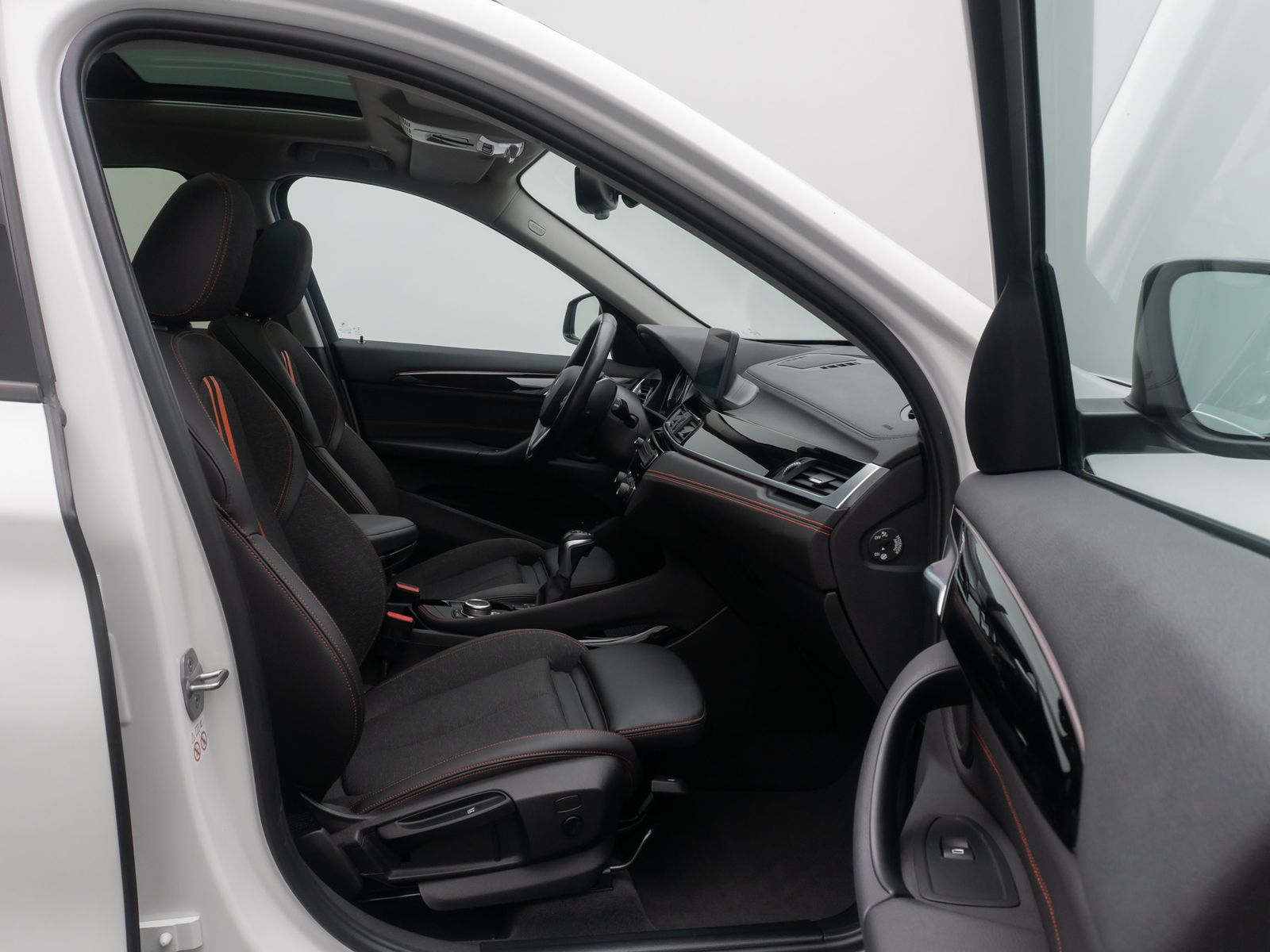 Fahrzeugabbildung BMW X1 xD25e Sport Line Kamera Alarm NaviPlus 18Zoll