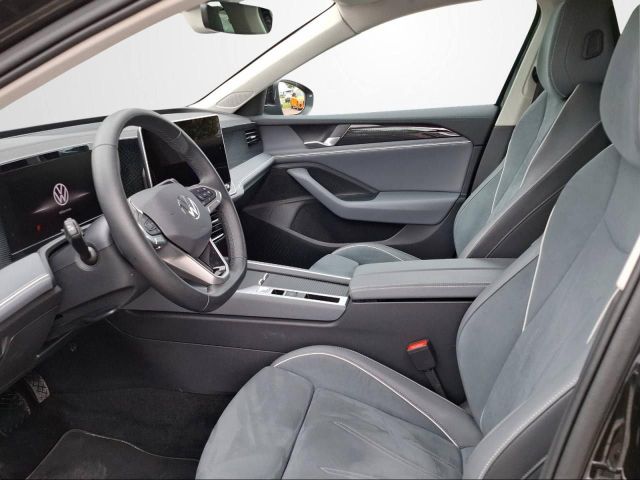 PASSAT VARIANT 1.5 eTSI DSG