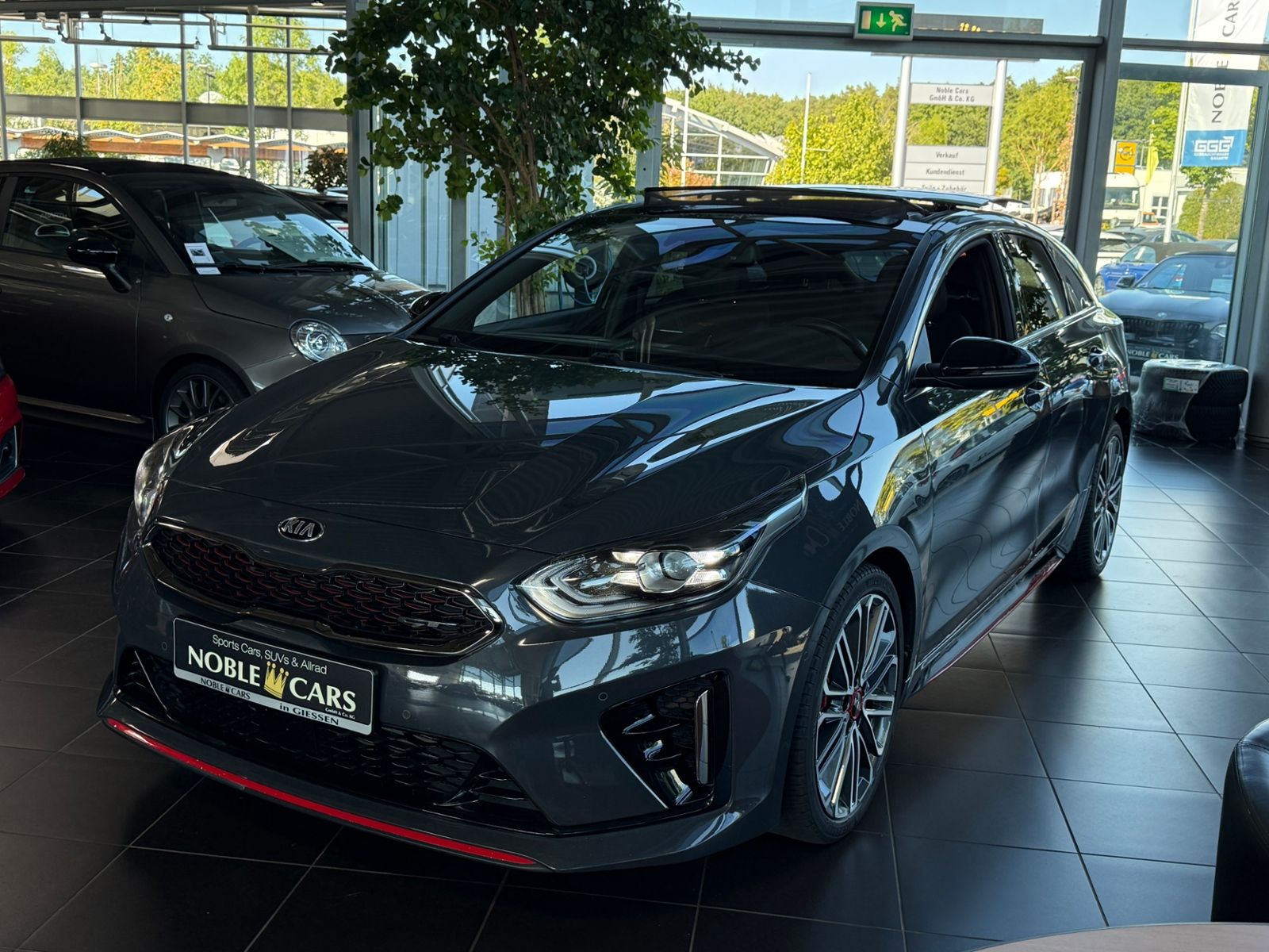 Fahrzeugabbildung Kia ProCeed GT PANO LED NAVI ALU
