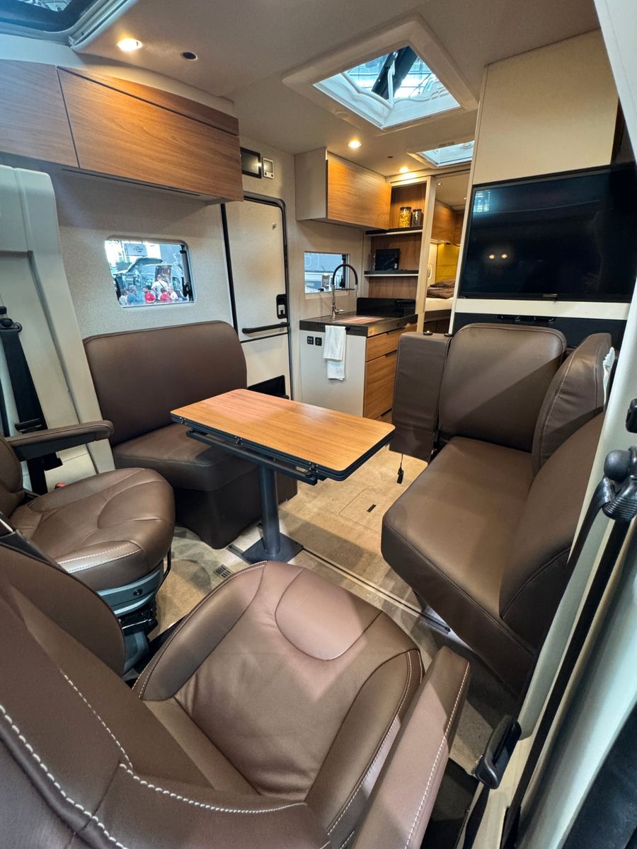 Fahrzeugabbildung Bürstner Signature SFT 7.0 NEUHEIT MODELL 2026!