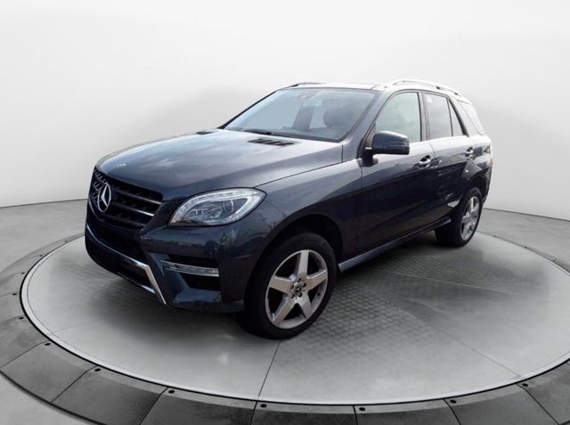 Mercedes-Benz ML 350*4MATIC*AHK*NAVI*PANO*AMG-LINE