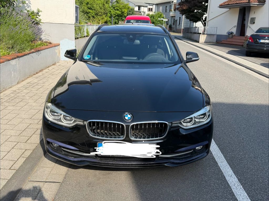 Image of BMW 320
