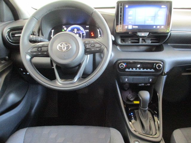 Fahrzeugabbildung Toyota Yaris Hybrid Teamplayer inkl. Comfort-Paket