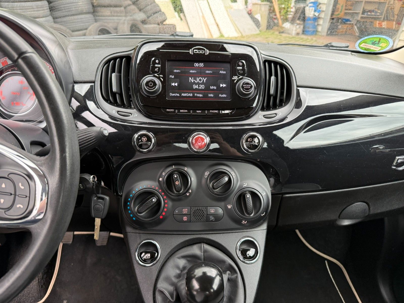 Fahrzeugabbildung Fiat 500C