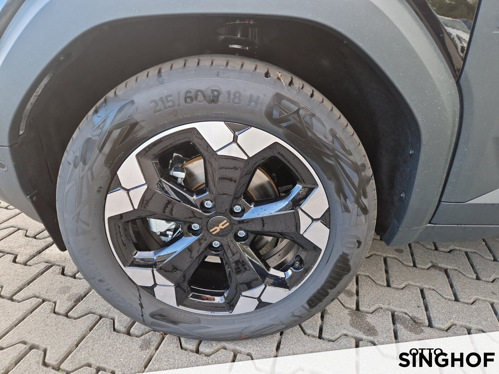 Fahrzeugabbildung Dacia Duster Extreme hybrid 155
