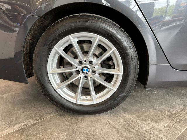 MYAUTOCENTER – Gebraucht- und Jahreswagen mit Werkstattservice in Pfaffenhofen BMW 520 *Navi*ACC*NAVI*LED*KAM*CARPLAY*
