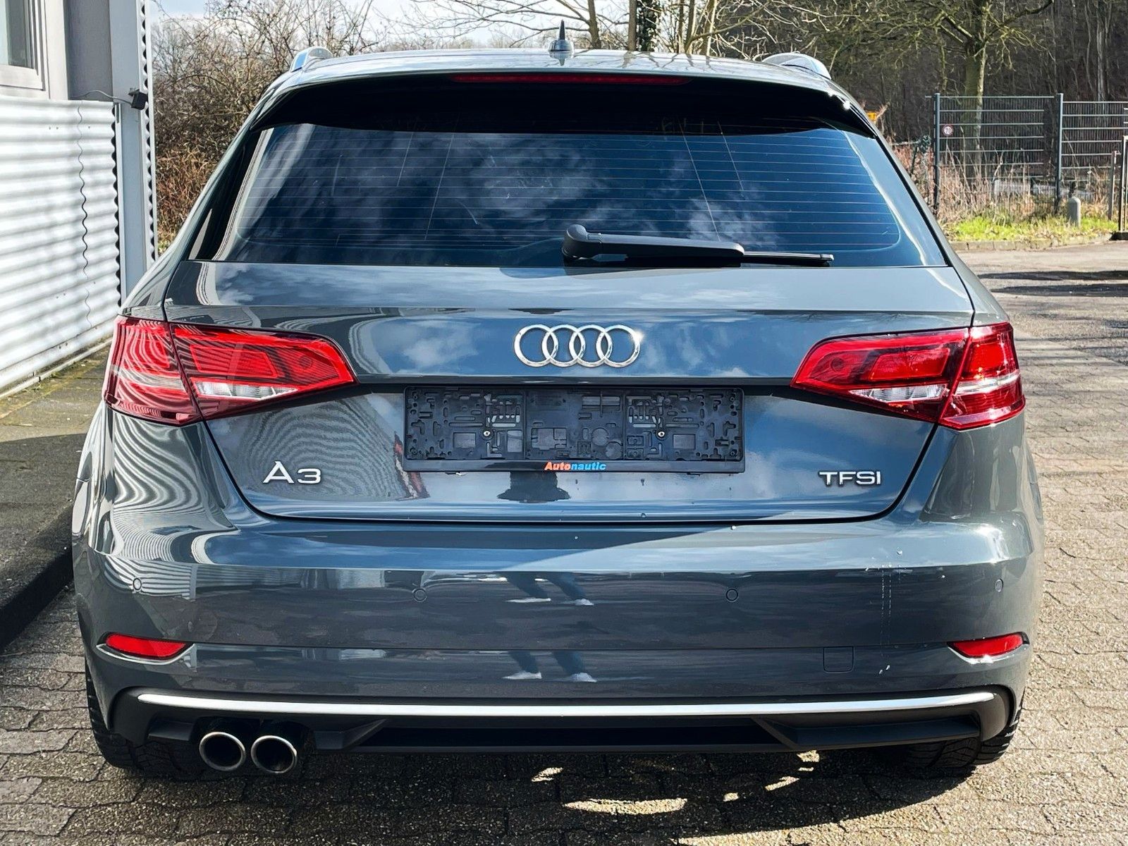 Fahrzeugabbildung Audi A3 SPORTBACK 150 PS SPORT NAVI BI-XENON DSP 18''