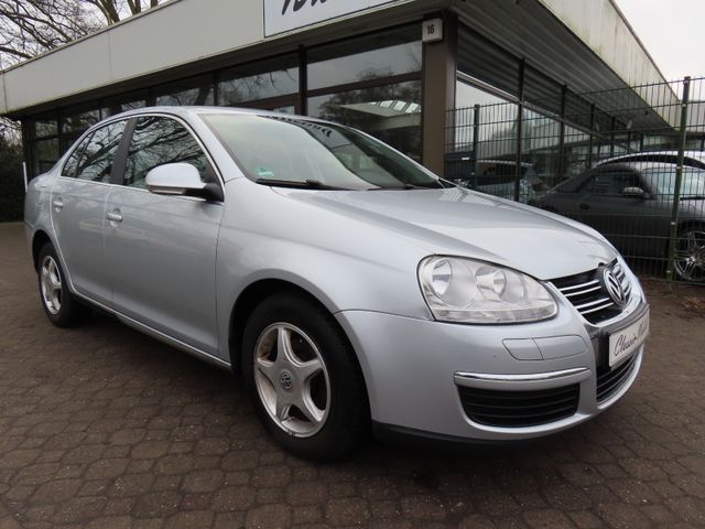 Volkswagen Jetta V 1.6 Comfortline