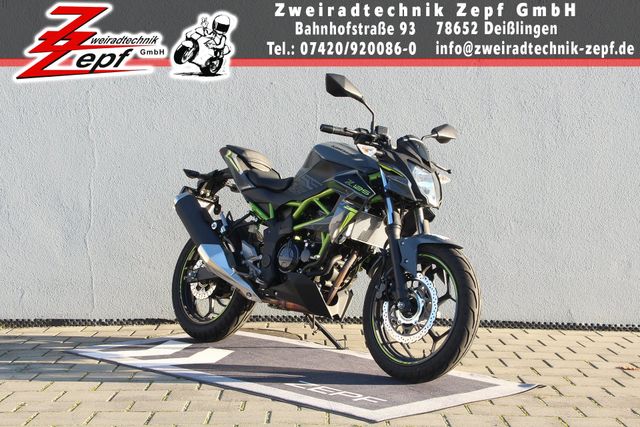 Kawasaki Z125 Neuwertiger Zustand!