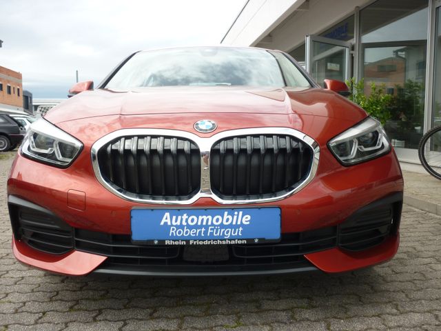 BMW 118 i Advantage Innovations-Paket - Automatik