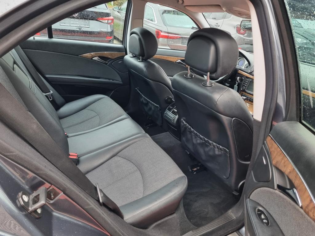 Mercedes-Benz E 280